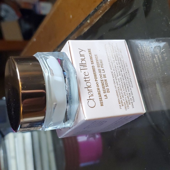 NIB* Charlotte Tilbury - Mini Magic Cream - Picture 10 of 10